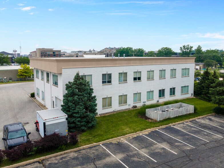 More Photos Of 1016 3rd Ave SW, Carmel Office For Lease