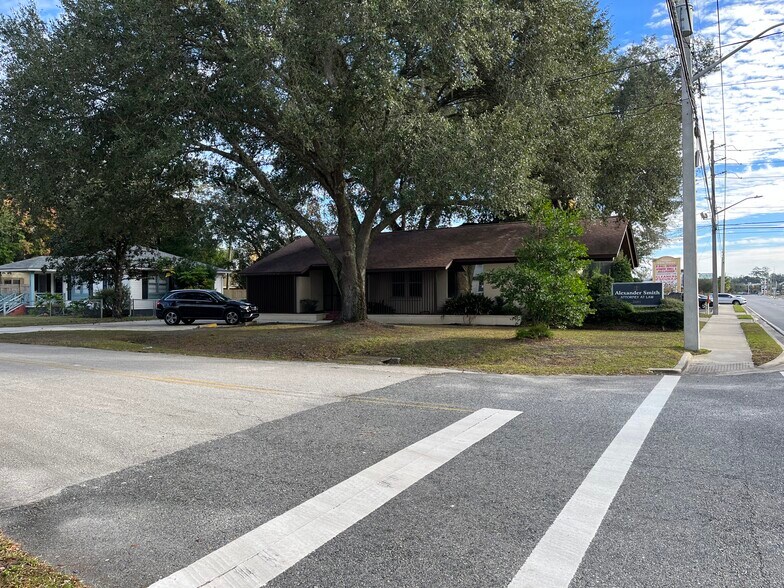 More Photos Of 2601 University Blvd W, Jacksonville Medical For Sale