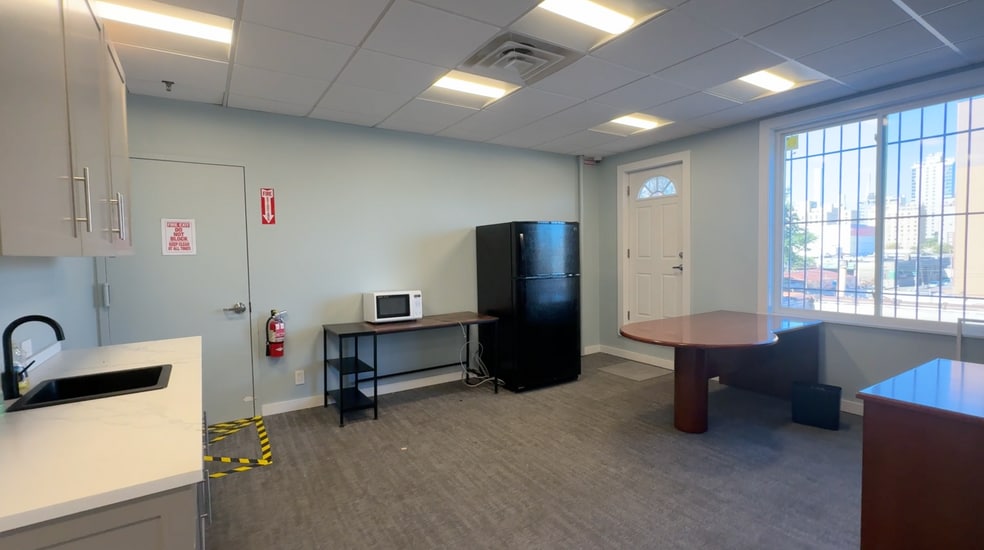 More Photos Of , Long Island City Unknown For Sale