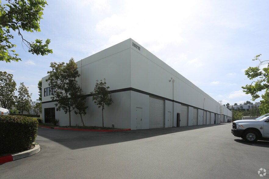 More Photos Of 26212 Dimension Dr, Lake Forest Light Manufacturing For Lease