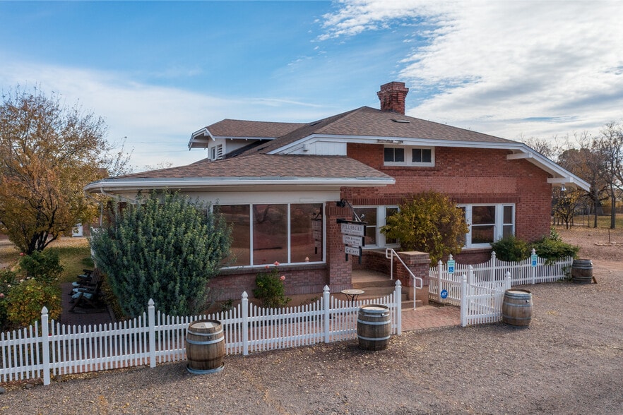 More Photos Of 315 S Willard St, Cottonwood Office Residential For Sale