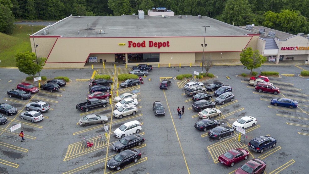 More Photos Of 4104 Redan Rd, Stone Mountain General Retail For Sale