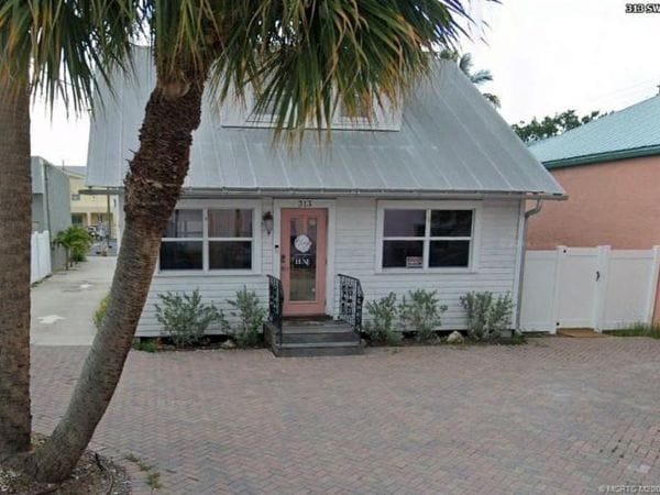Primary Photo Of 313 SW Albany Ave, Stuart Freestanding For Sale
