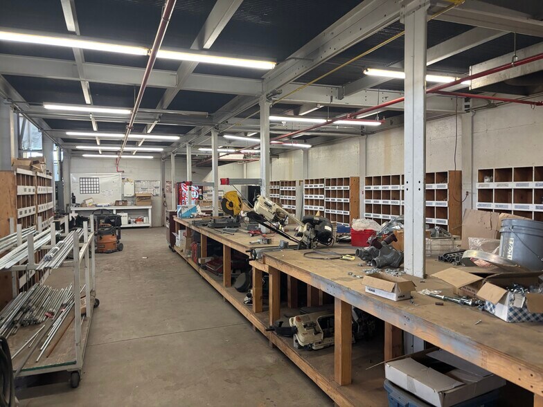 More Photos Of 2775 Midland Dr, Ogden Manufacturing For Sale