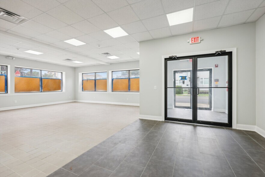 More Photos Of 315 Centre Ave, Secaucus Storefront Retail Residential For Sale