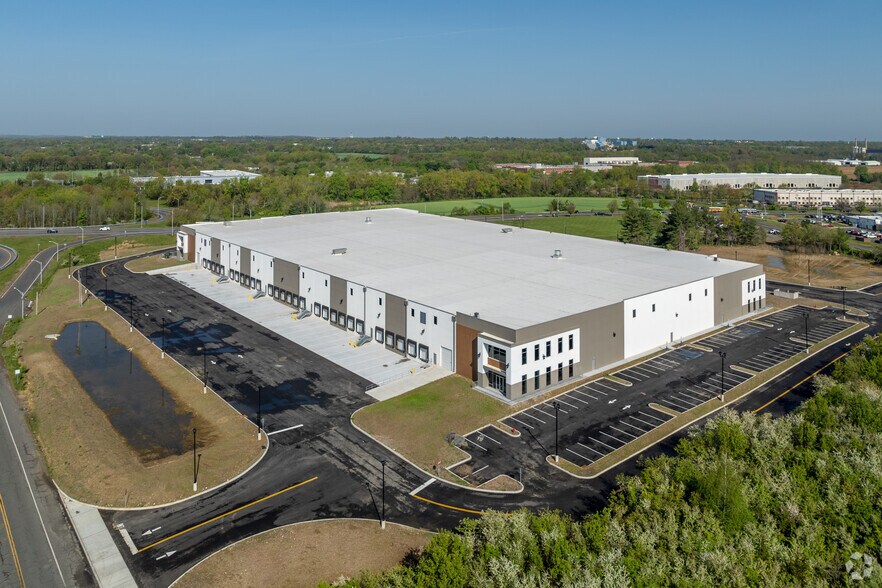 More Photos Of 500 Halls Mill Rd, Freehold Distribution For Lease