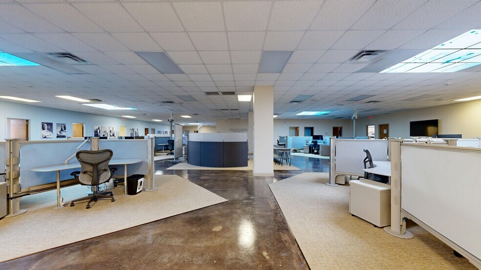 More Photos Of 6055 Business Park Dr, Columbus Office For Sale