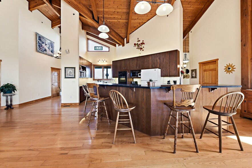 More Photos Of 32846 Block Rd, Paola Specialty For Sale