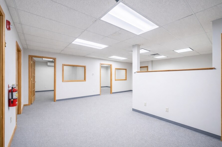 More Photos Of 324 Ringwood Ave, Pompton Lakes Light Manufacturing For Lease