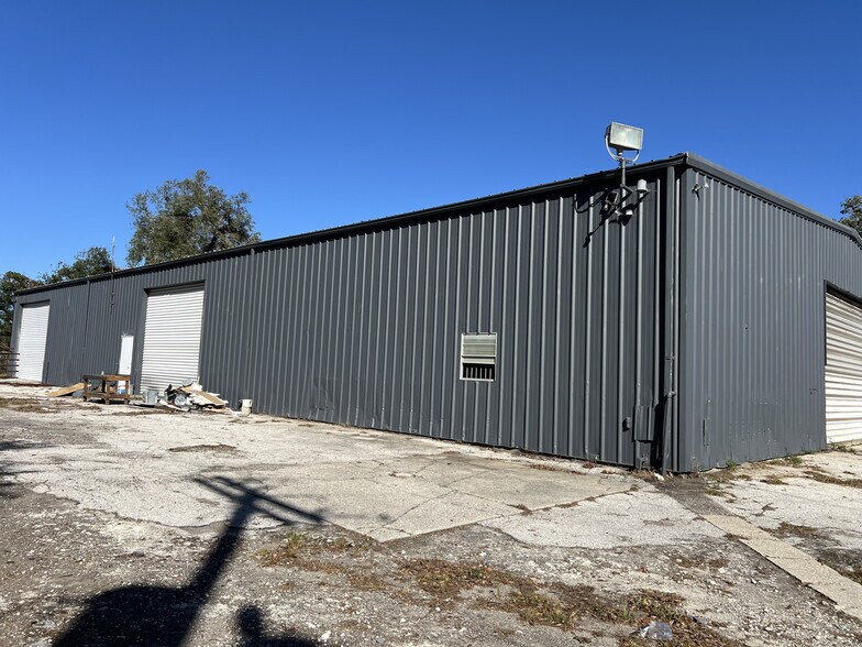 More Photos Of 929 US Highway 17, Fort Meade Light Manufacturing For Lease