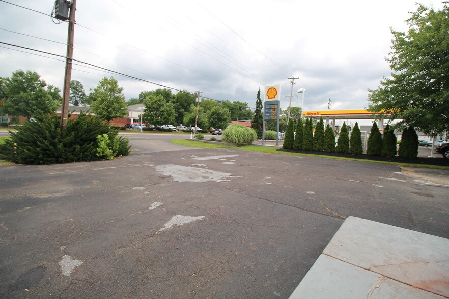 More Photos Of 905 W Trenton Ave, Morrisville Freestanding For Lease