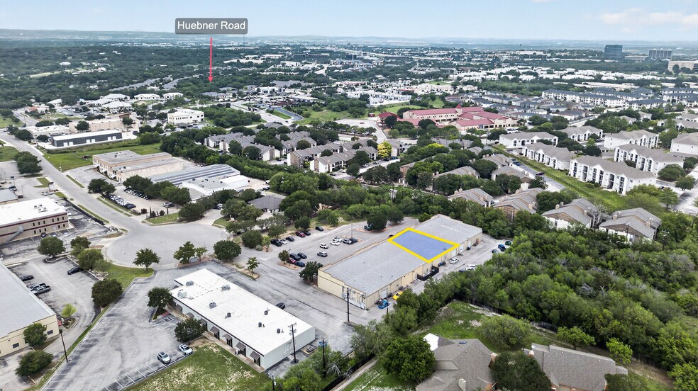 More Photos Of 4903 Golden Quail, San Antonio Storefront Retail Office For Sale
