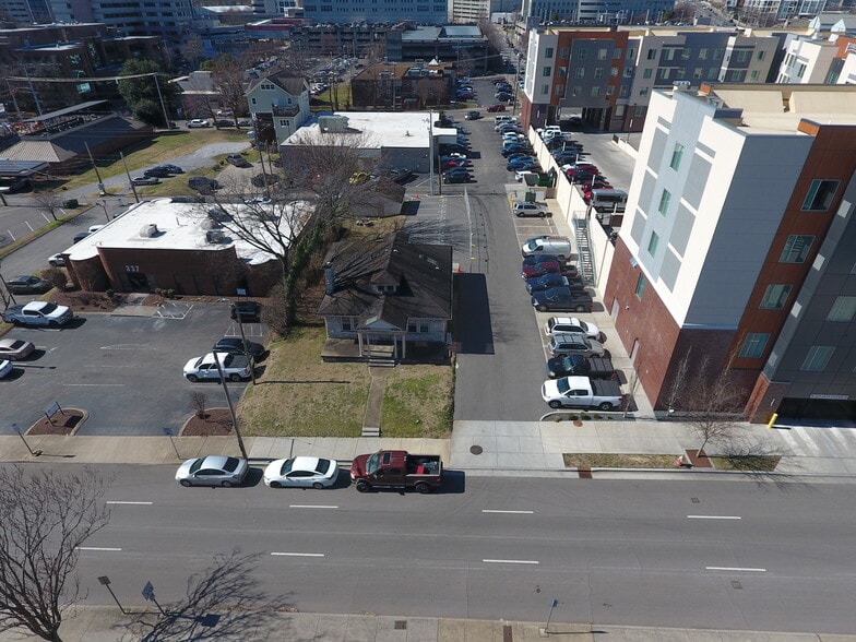 More Photos Of 341 21st Ave N, Nashville Office For Lease