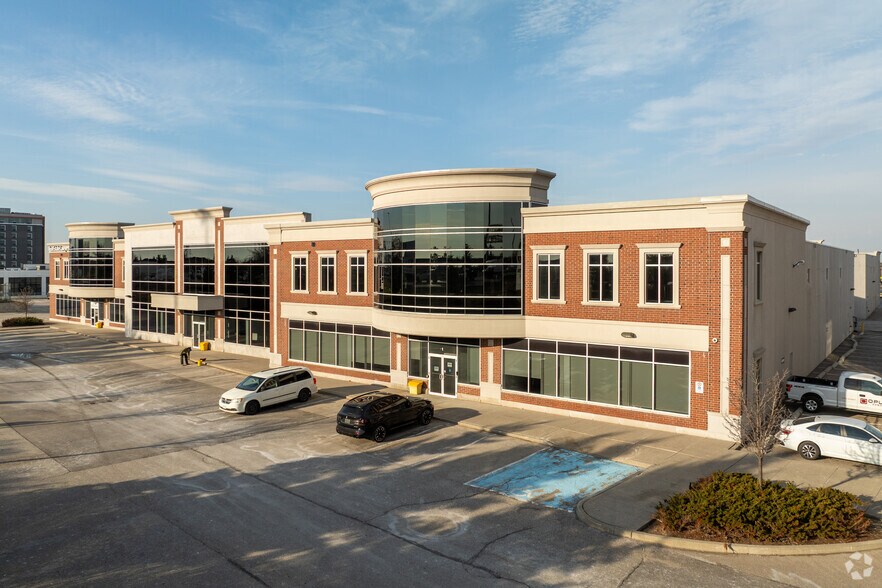 Primary Photo Of 321 Cityview Blvd, Vaughan Light Manufacturing For Lease