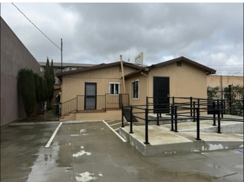 More Photos Of 13624 San Antonio Dr, Norwalk Office For Lease