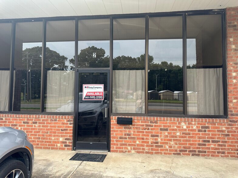 More Photos Of 3865-3877 Winchester Rd, Memphis Storefront For Lease
