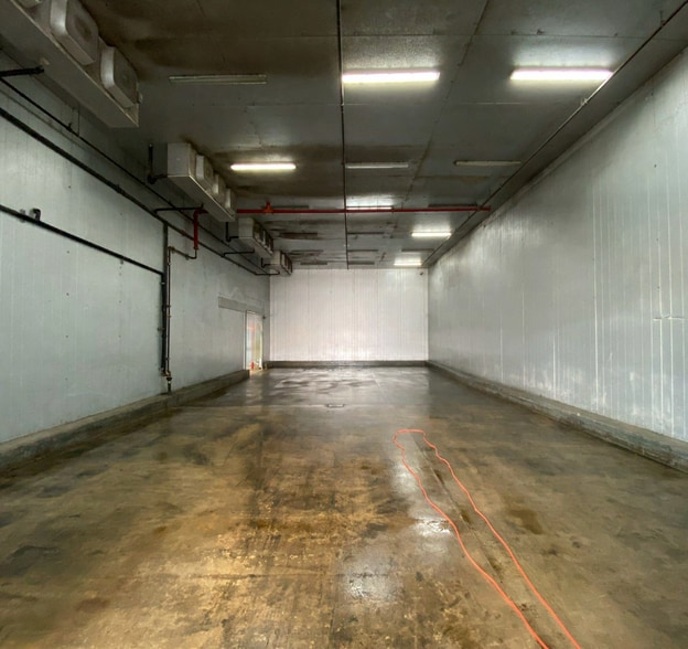 More Photos Of 35 Division Pl, Brooklyn Warehouse For Sale