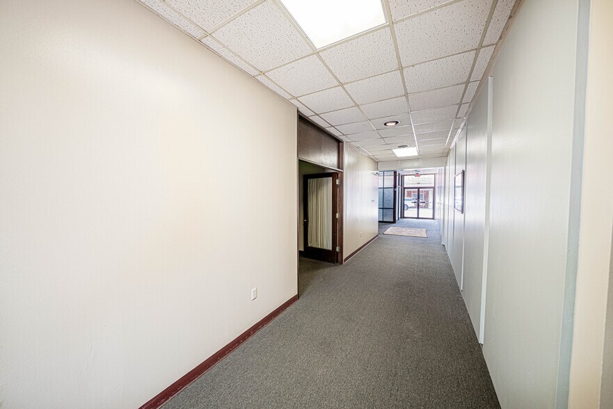 More Photos Of 700 Main St, Pineville Bank For Lease