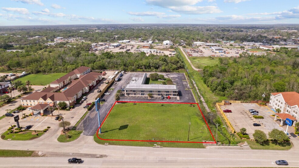 Primary Photo Of 1000 Highway 332, Clute Land For Sale