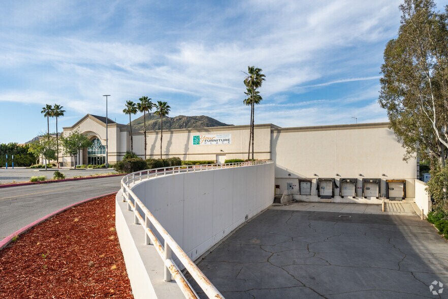 More Photos Of 22650 Town Circle, Moreno Valley Unknown For Lease