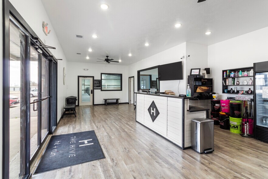 More Photos Of 2762 State Highway 21 E, Caldwell Warehouse For Sale