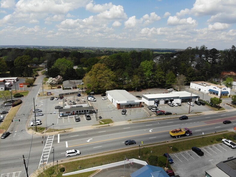 More Photos Of 3097 NE Canton Rd, Marietta Freestanding For Sale