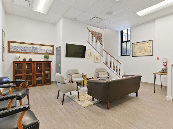 More Photos Of 233 E Redwood St, Baltimore Coworking Space