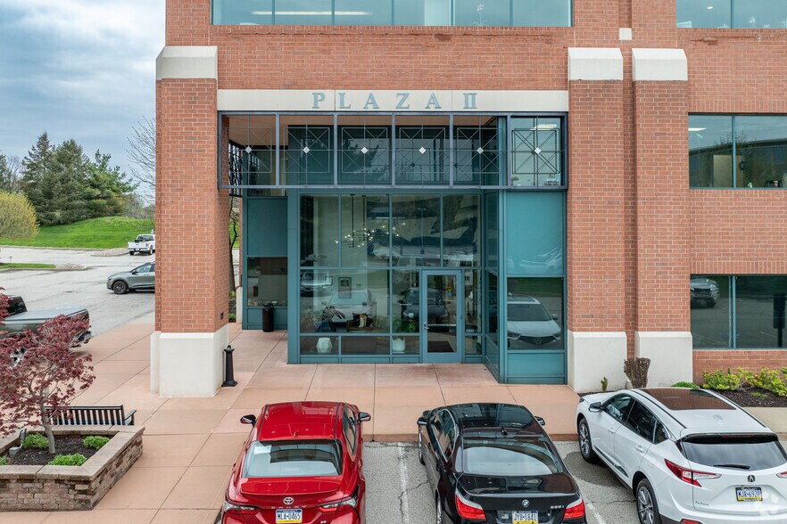 More Photos Of 380 Southpointe Blvd, Canonsburg Office Residential For Lease