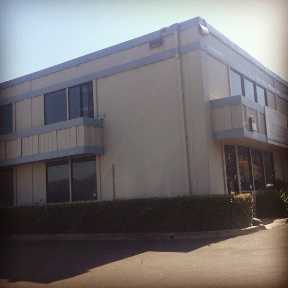 More Photos Of 1281 Andersen Dr, San Rafael Warehouse For Lease