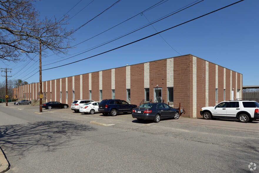 Primary Photo Of 91-111 French Ave, Braintree Manufacturing For Lease