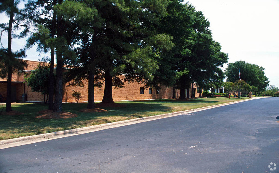 Primary Photo Of 800 Westinghouse Blvd, Charlotte Warehouse For Sale