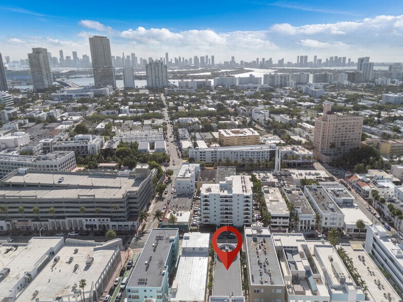 More Photos Of 721 Collins Ave, Miami Beach Storefront For Sale