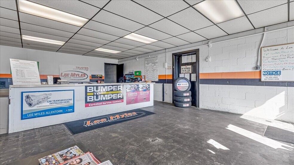 More Photos Of 2115 Union Blvd, Allentown Auto Repair For Sale