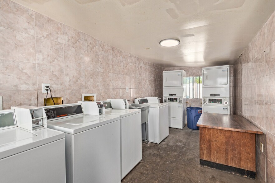 More Photos Of 8008 E Main St, Mesa Hotel For Sale