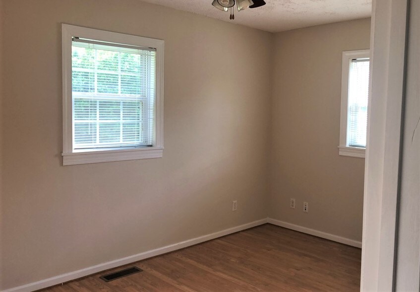 More Photos Of 4521 Beaty Rd, Gastonia Office For Sale