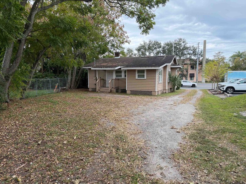 More Photos Of 2691 W Fairbanks Ave, Winter Park Office For Sale