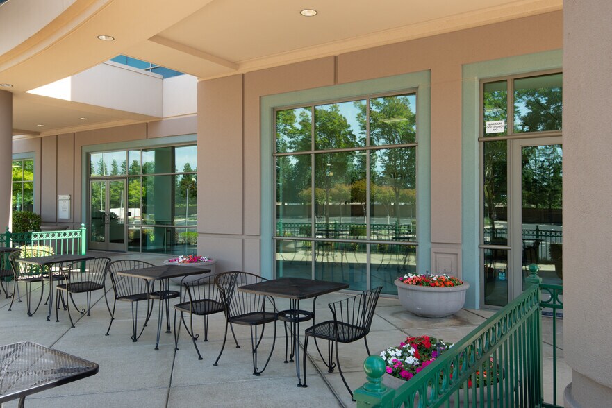 More Photos Of 11971 Foundation Pl, Gold River Office For Lease