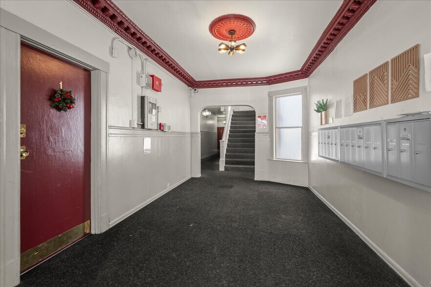 More Photos Of 677 Ellis St, San Francisco Apartments For Sale