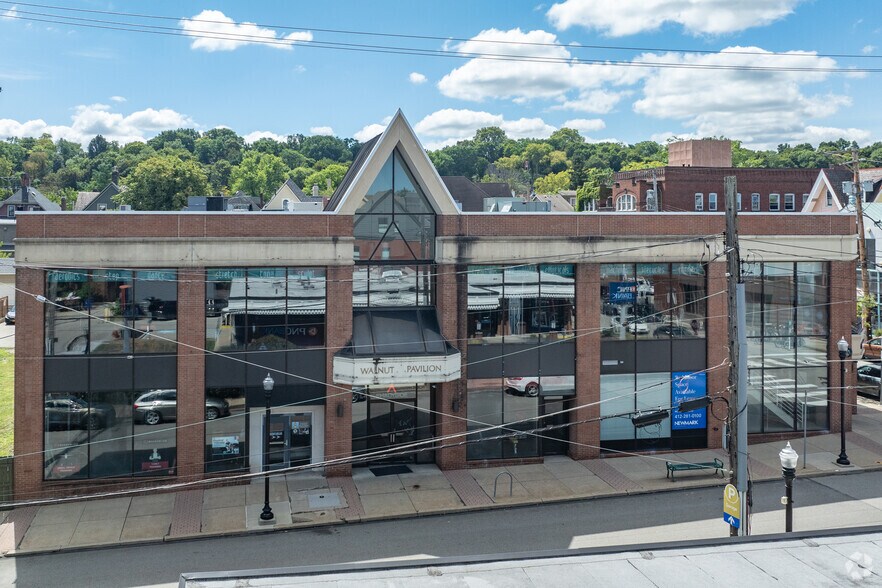 More Photos Of 5600-5608 Walnut St, Pittsburgh Storefront Retail Office For Lease