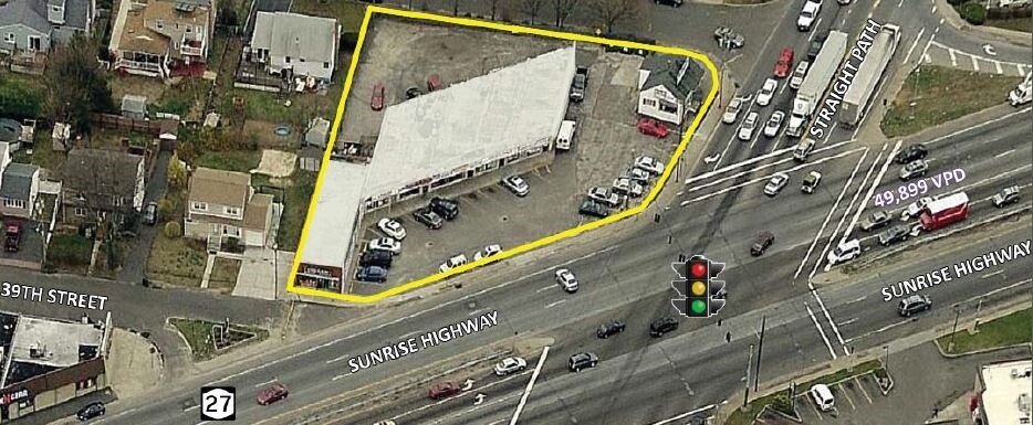 Primary Photo Of 180 W Sunrise Hwy, Lindenhurst Storefront For Lease