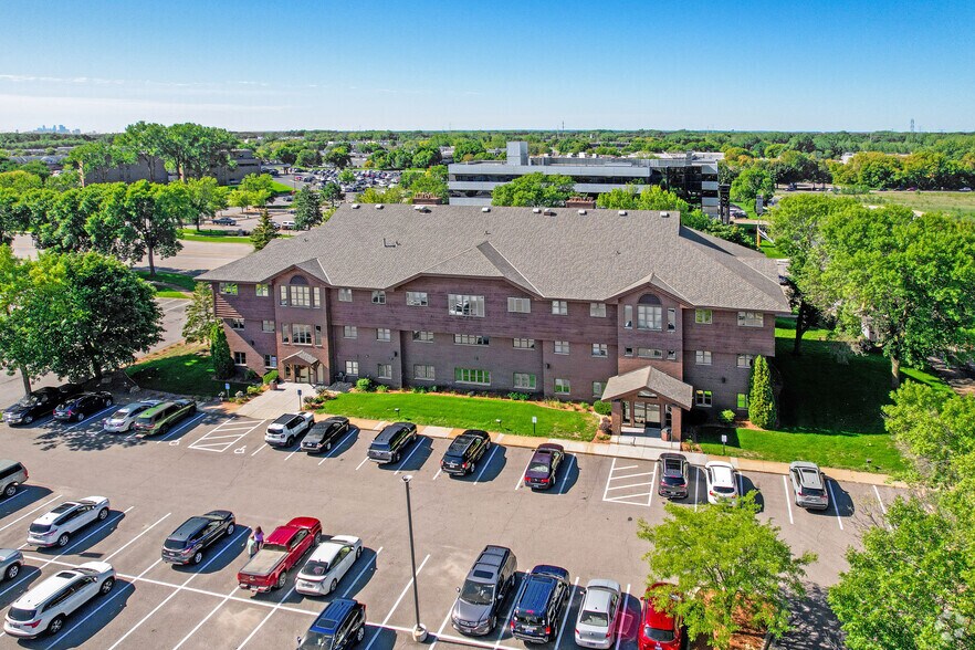 More Photos Of 199 Coon Rapids Blvd NW, Coon Rapids Office For Lease
