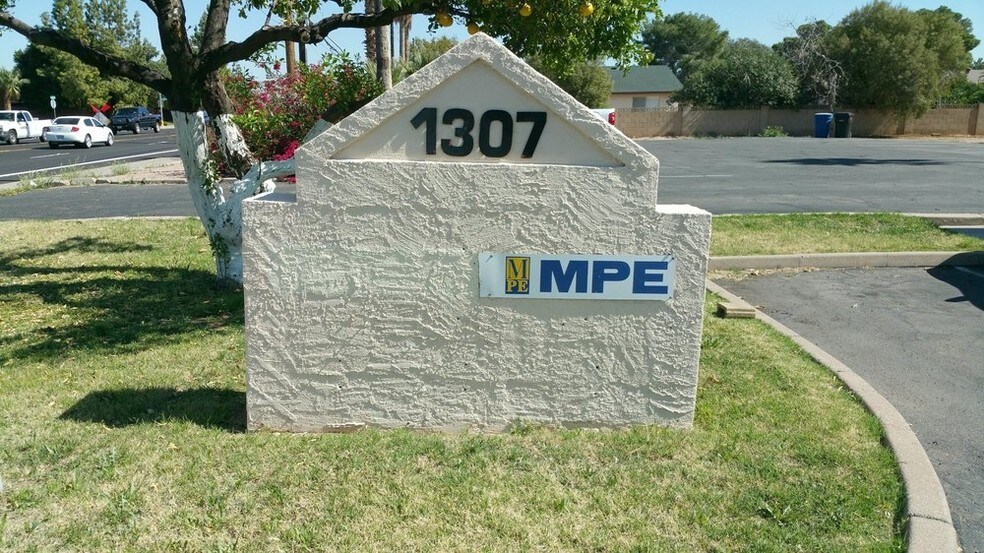 More Photos Of 1307 E Southern Ave, Mesa Office For Lease