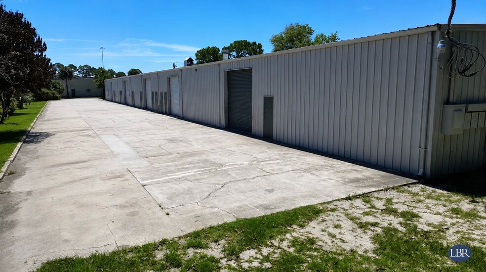 More Photos Of 618 Washburn Rd, Melbourne Manufacturing For Sale