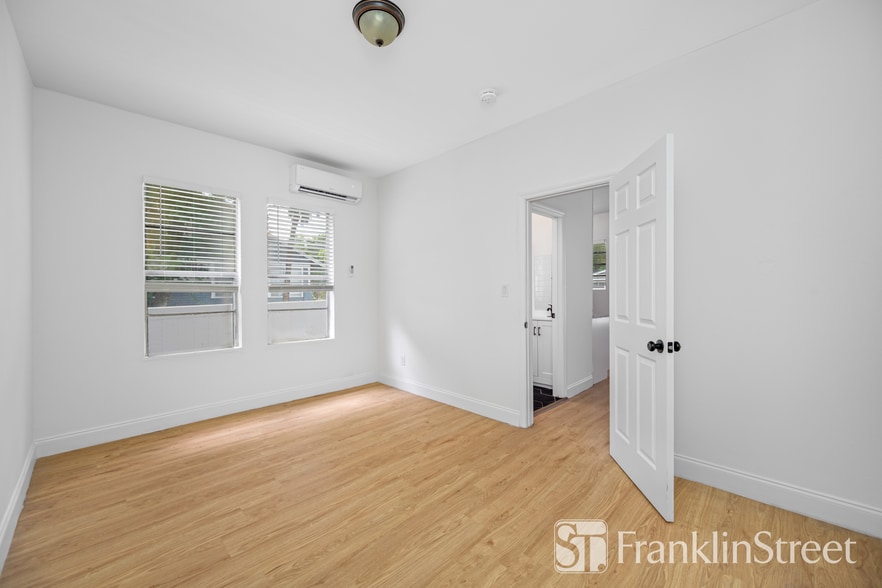 More Photos Of 911 E 23rd Ave, Tampa Apartments For Sale