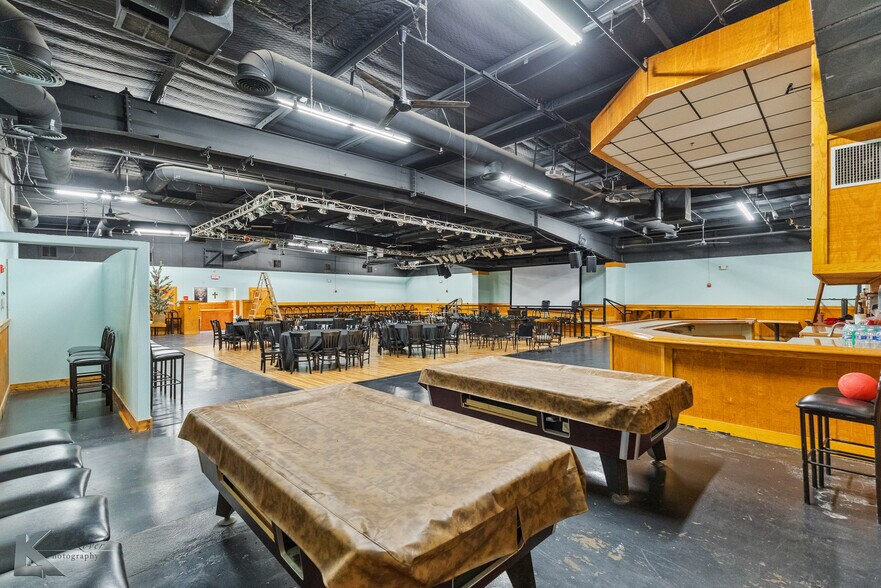 More Photos Of 550 E South 11Th St, Abilene Restaurant For Sale