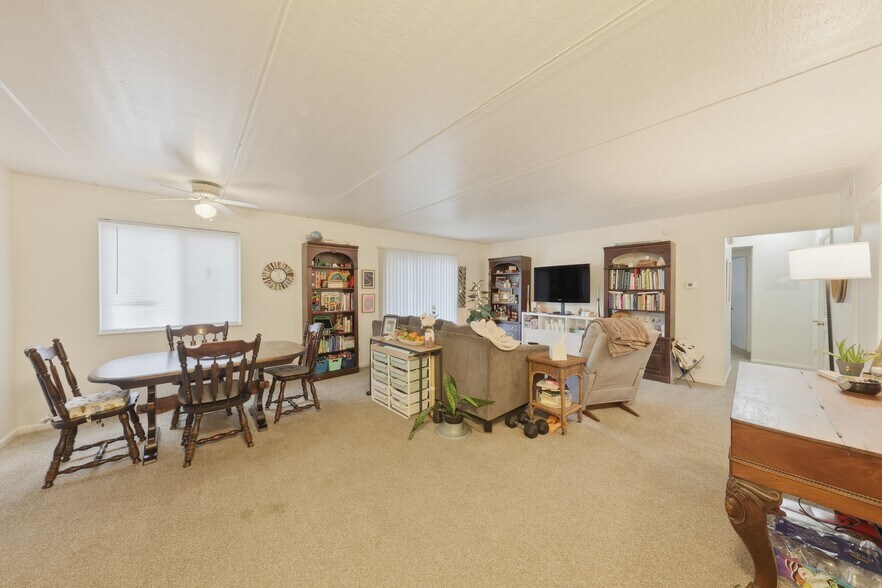 More Photos Of 3403 Lancaster Pike, Wilmington Apartments For Sale