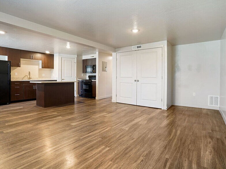More Photos Of 4189 S 300 W, Ogden Apartments For Sale