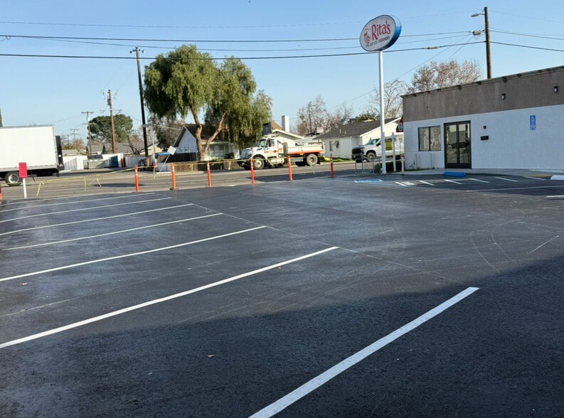 More Photos Of 107 W Pacheco Blvd, Los Banos Restaurant For Sale