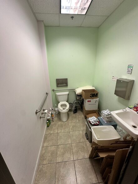 More Photos Of 200 Jose Figueres Ave, San Jose Medical For Sale