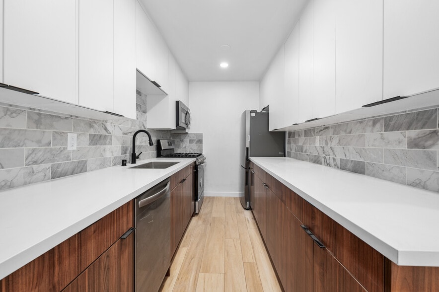 More Photos Of 4665-4669 34th St, San Diego Apartments For Sale